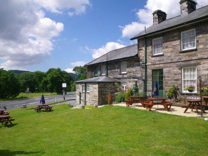 Maentwrog The Oakeley Arms酒店 外观 照片